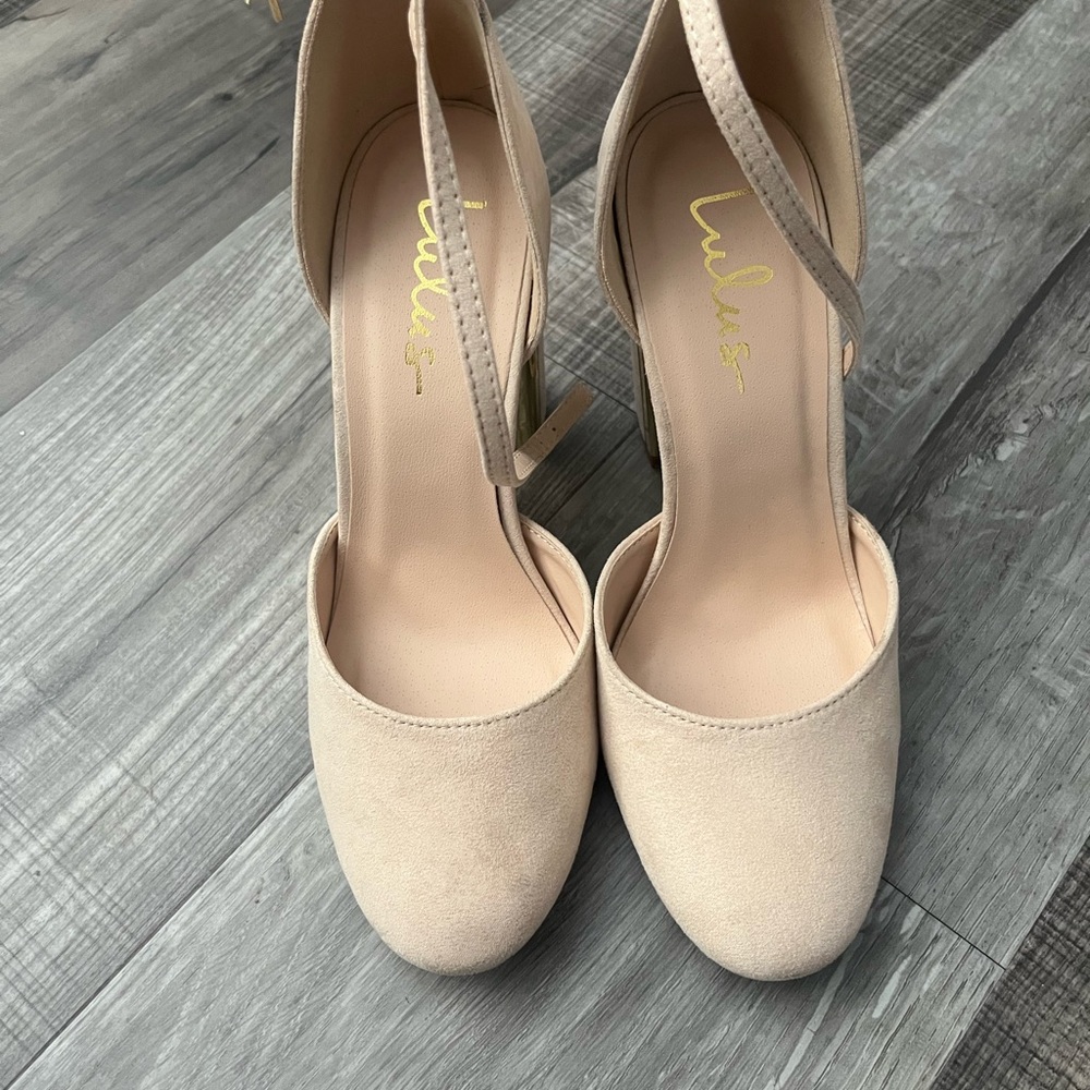 Lulu's Cream Heels Laura Style